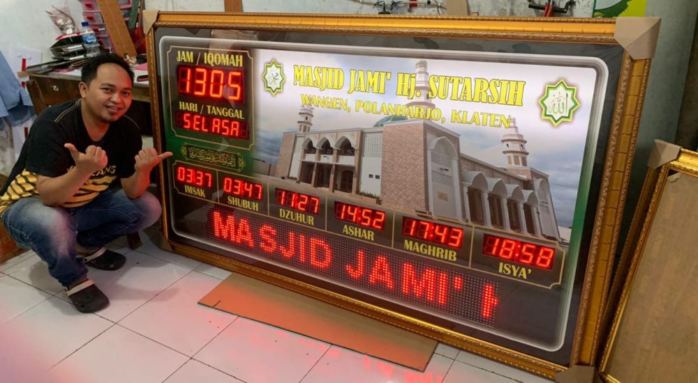 huda jam masjid 22